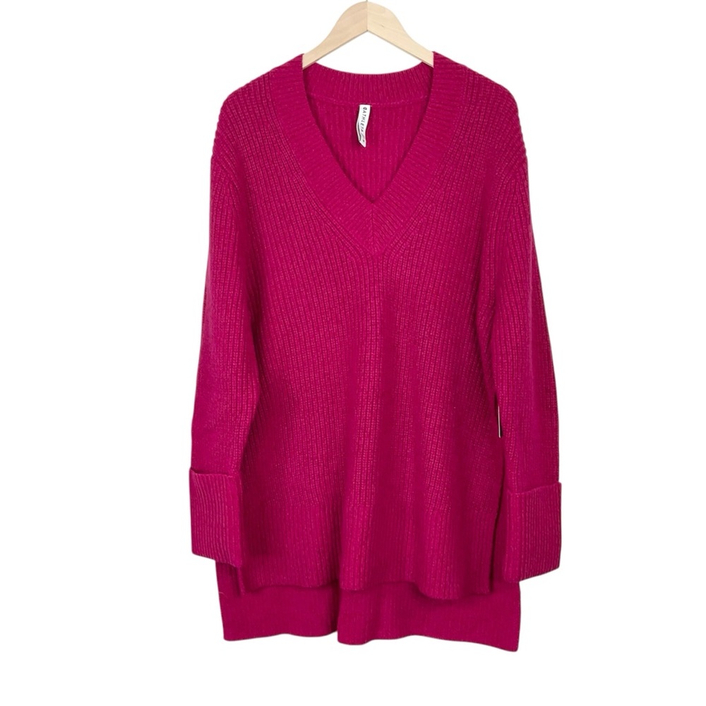 Athleta Shasta V-Neck Wool Sweater Size Medium